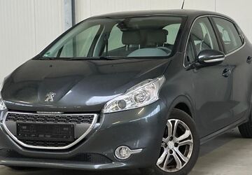 Peugeot 208 91.000 km 4.800 &euro; Duisburg 47169