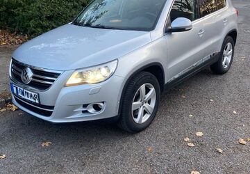 VW Tiguan 182.000 km 8.800 &euro; Essen 45329