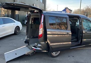 Ford Tourneo Connect 189.000 km 18.880 &euro; Duisburg 47138