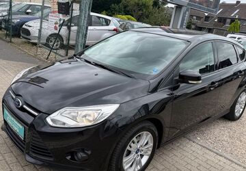 Ford Focus 90.000 km 5.999 &euro; Essen 45147