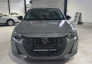 Peugeot 208 1.200 km 17.500 &euro; Hünxe 46569