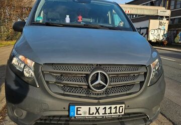 Mercedes-Benz Vito 171.500 km 11.490 &euro; Essen 45147
