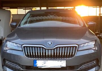 Skoda Superb 65.500 km 29.990 &euro; Oberhausen 46147