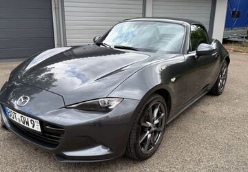 Mazda MX-5 198.000 km 13.900 &euro; Recklinghausen 45659