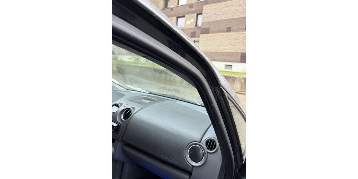 Mitsubishi Colt 152.669 km 900 &euro; Bottrop 46238