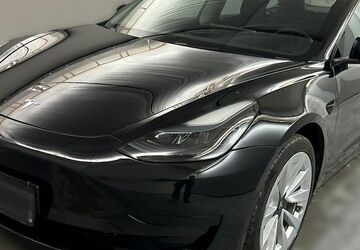 Tesla Model 3 47.200 km 28.900 &euro; Bochum 44803
