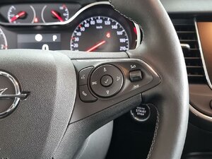 Opel Crossland X Ultimate Paket Parkass. Kamera PDC LHZ 36.159 km 17.970 &euro; HAAN 42781