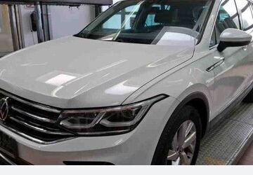 VW Tiguan 72.948 km 27.990 &euro; Gelsenkirchen 45894