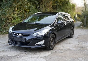 Hyundai i40 216.300 km 5.200 &euro; Bochum 44879