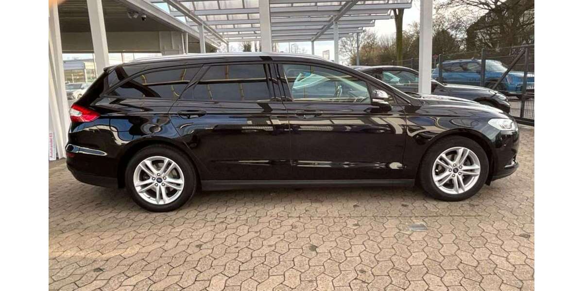 Ford Mondeo 152.000 km 8.950 &euro; Dinslaken 46539