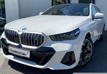 BMW i5 24.675 km 61.440 &euro; Essen 45134
