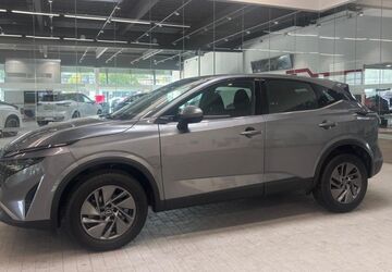 Nissan Qashqai 15.848 km 26.420 &euro; Duisburg 47167