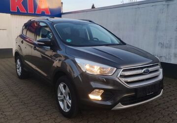 Ford Kuga 72.200 km 12.990 &euro; Duisburg 47259