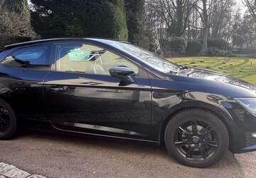 Seat Leon 71.050 km 9.990 &euro; Bochum 44879