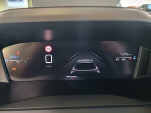 Peugeot 2008 Allure Klimaautom. Alu Allwetter Android Appl 14.715 km 18.480 &euro; HAAN 42781