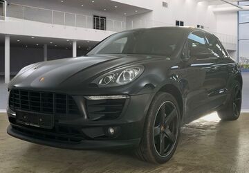 Porsche Macan 199.800 km 30.990 &euro; Recklinghausen 45659