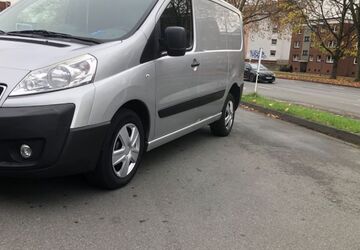 Peugeot Expert 172.000 km 4.350 &euro; Essen 45327