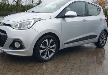 Hyundai i10 99.044 km 9.499 &euro; Essen 45326