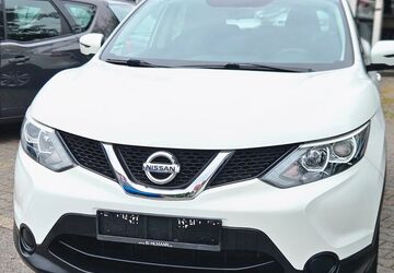 Nissan Qashqai 131.774 km 7.899 &euro; Essen 45356