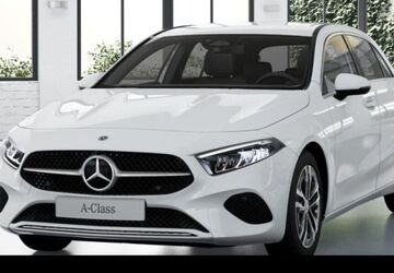 Mercedes-Benz A 180 9.900 km 29.990 &euro; Duisburg 47138