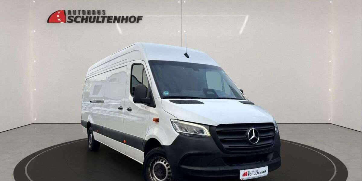 Mercedes-Benz Sprinter 43.197 km 38.990 &euro; Mülheim an der Ruhr 45481