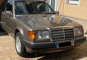 Mercedes-Benz 200 331.474 km 5.700 &euro; Essen 45326