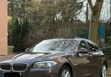BMW 520 224.800 km 9.400 &euro; Mülheim an der Ruhr 45472