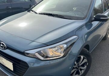 Hyundai i20 115.000 km 8.500 &euro; ESSEN 45326