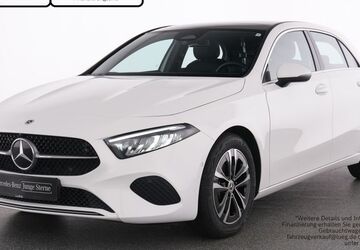 Mercedes-Benz A 180 15.292 km 28.885 &euro; Essen 45309