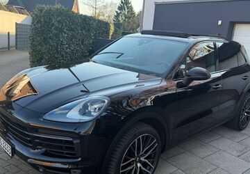 Porsche Cayenne 95.000 km 39.999 &euro; Essen 45355