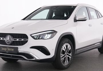 Mercedes-Benz GLA 180 9.516 km 36.885 &euro; Essen 45309