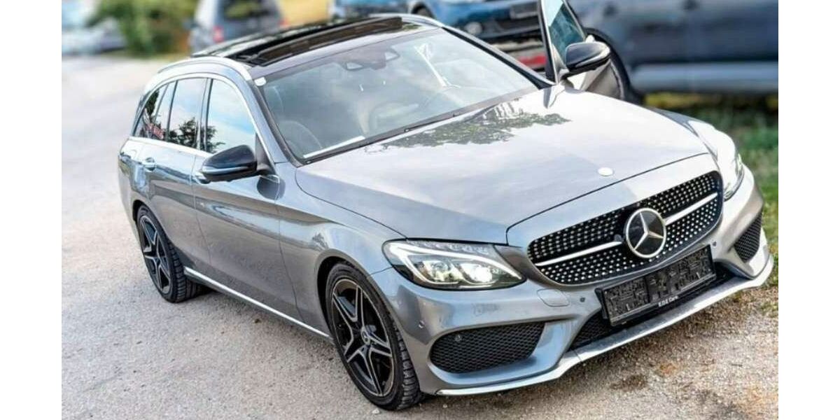 Mercedes-Benz C 300 244.000 km 12.702 &euro; Essen 45128