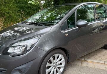 Opel Meriva 124.985 km 3.700 &euro; Essen 45276