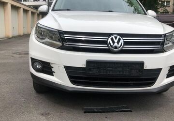 VW Tiguan 127.000 km 11.950 &euro; Duisburg 47119