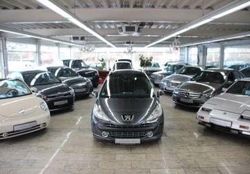 Peugeot 207 160.000 km 900 &euro; Essen 45356