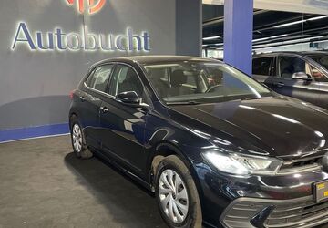 VW Polo 12.600 km 18.599 &euro; Oberhausen 46045