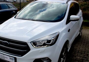Ford Kuga 118.100 km 16.950 &euro; Mülheim a.d.Ruhr 45472