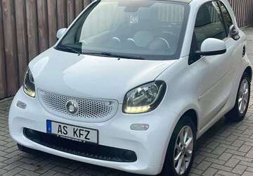 Smart forTwo 105.631 km 7.390 &euro; Castrop-Rauxel 44579