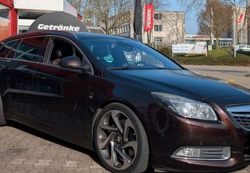 Opel Insignia 263.000 km 5.300 &euro; Essen 45307