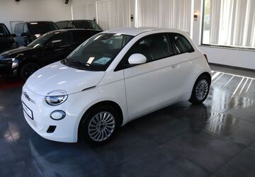Fiat 500e 9.796 km 15.650 &euro; Essen 45329