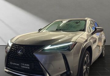 Lexus UX 19.946 km 28.990 &euro; Duisburg 47055