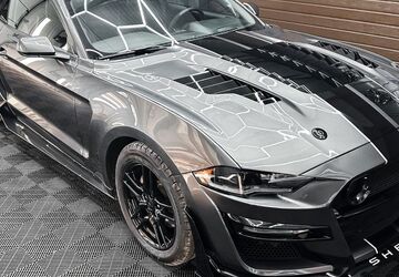 Ford Mustang 54.000 km 30.900 &euro; Bochum 44809