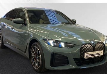 BMW i4 14.610 km 49.700 &euro; Moers 47441