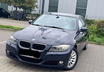 BMW 318 207.000 km 4.699 &euro; Gelsenkirchen 45888