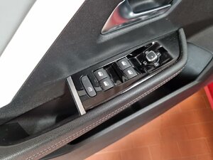 Opel Astra Business Elegance Plug-in-Hybrid AHK gr. Onb 43.080 km 20.980 &euro; HAAN 42781