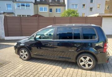 VW Touran 171.000 km 6.750 &euro; Witten 58452