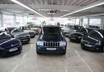 Jeep Grand Cherokee 225.000 km 8.990 &euro; Essen 45356