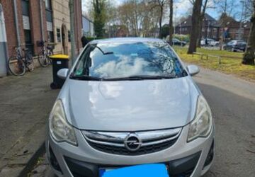 Opel Corsa 118.000 km 4.900 &euro; Oberhausen 46049
