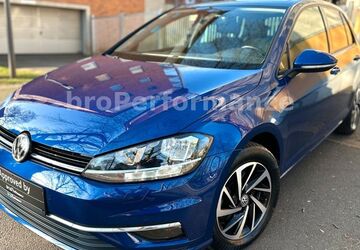 VW Golf 103.900 km 15.900 &euro; Essen 45145