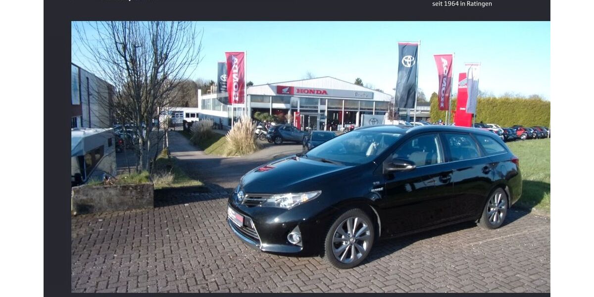 Toyota Auris 42.480 km 14.750 &euro; Ratingen 40882